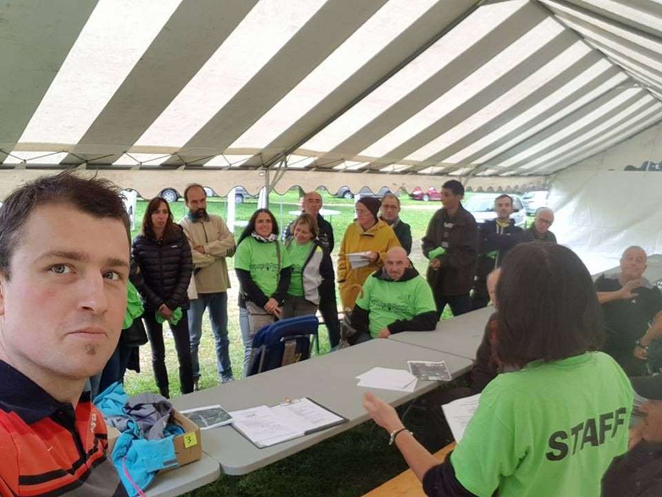 Nico au briefing des signaleurs Nico au briefing des signaleurs
